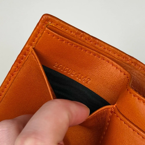 Gucci Guccissima Orange Wallet - Picture 8 of 9